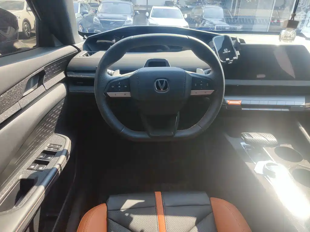 Changan UNI-V — миниатюра 11