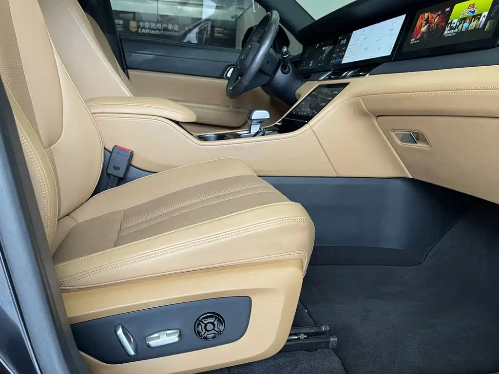 Li Auto Li ONE — миниатюра 18