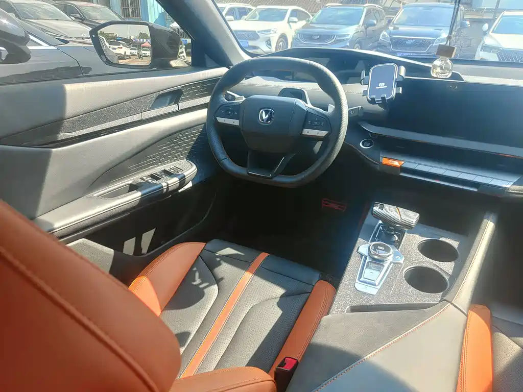 Changan UNI-V — миниатюра 10