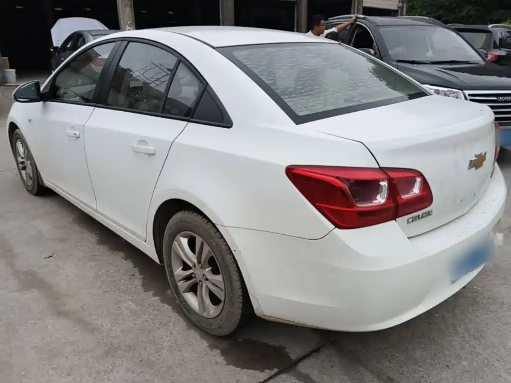 Chevrolet Cruze — миниатюра 5