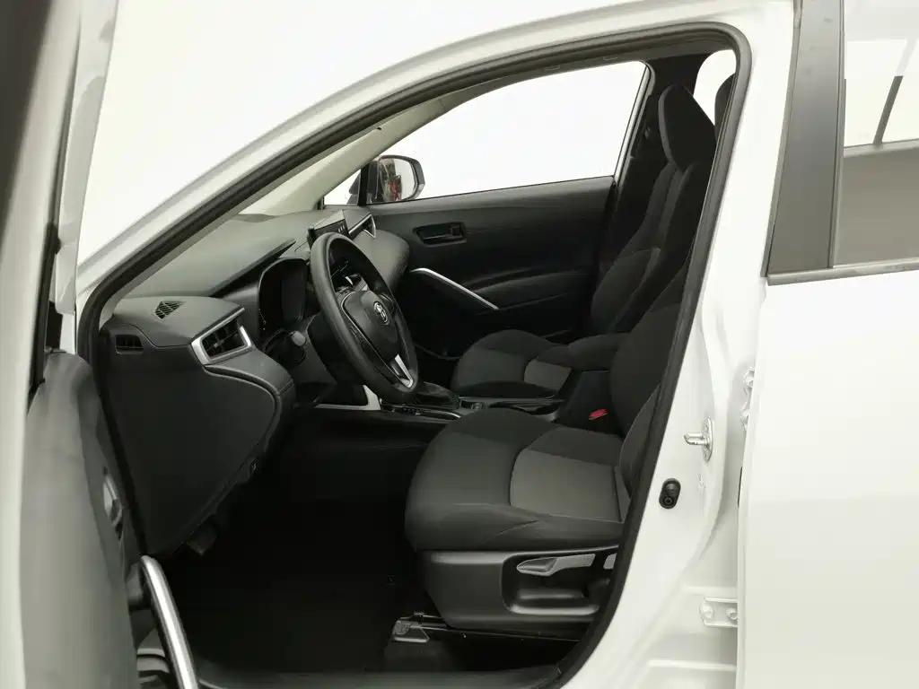 Toyota Frontlander — миниатюра 10