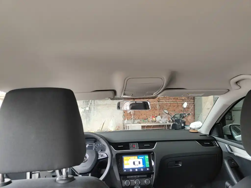 Skoda Octavia — миниатюра 18