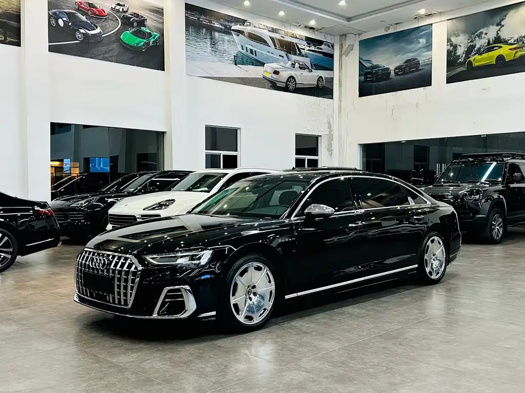 Audi A8