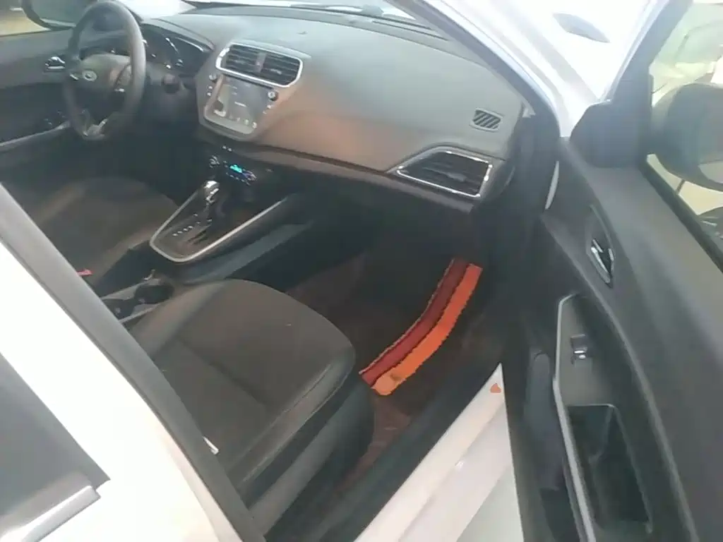 Ford Escort — миниатюра 25