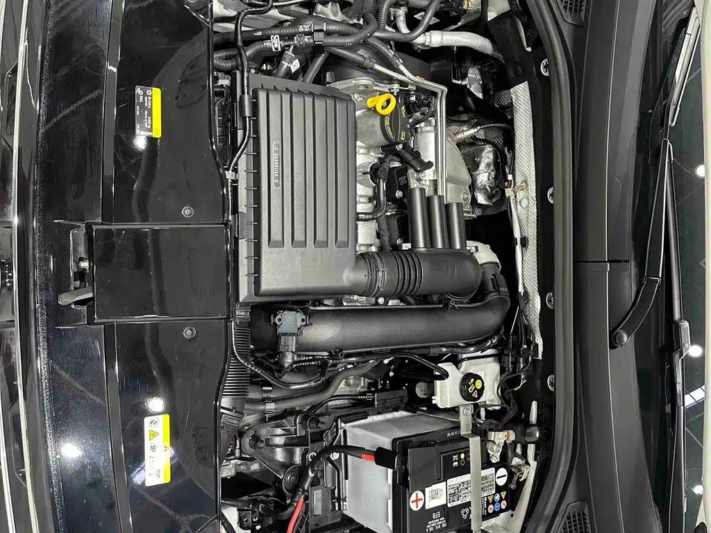 Volkswagen T-Roc — миниатюра 21