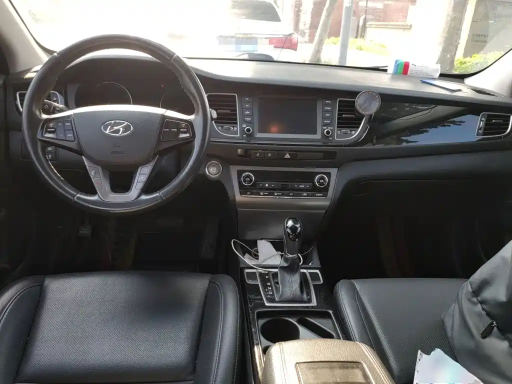 Hyundai Mistra — миниатюра 6
