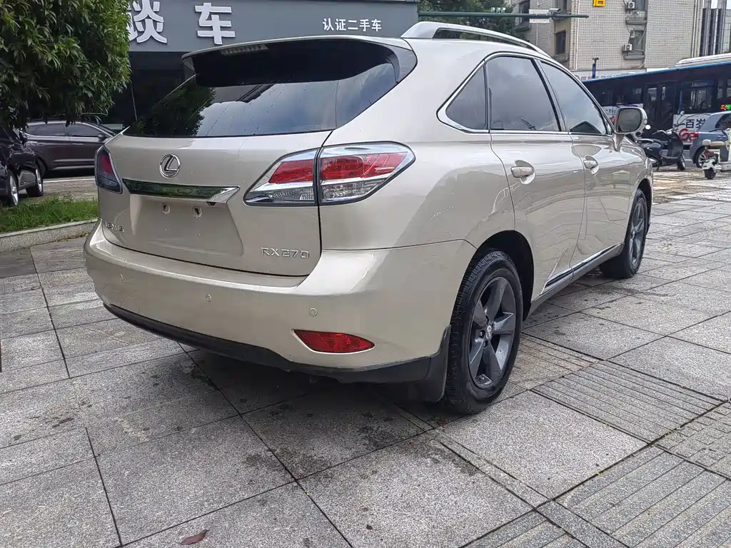 Lexus RX Classic — миниатюра 7