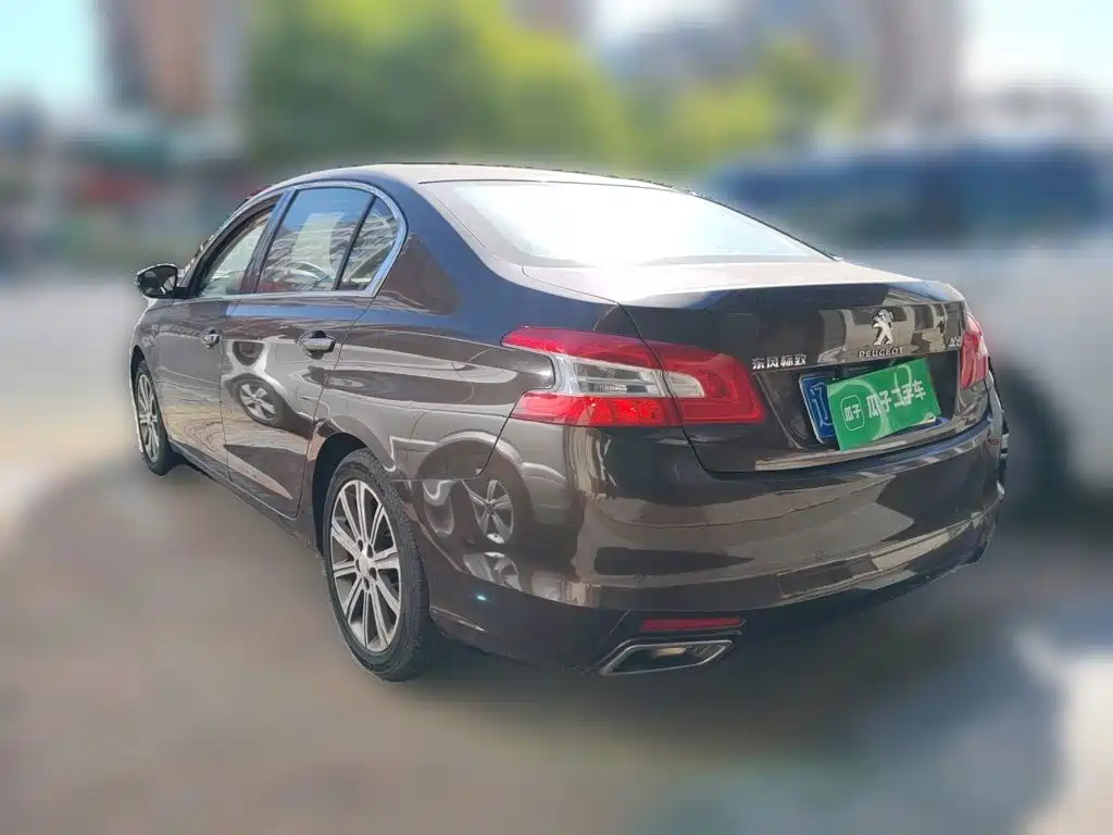 Peugeot 408 — миниатюра 5