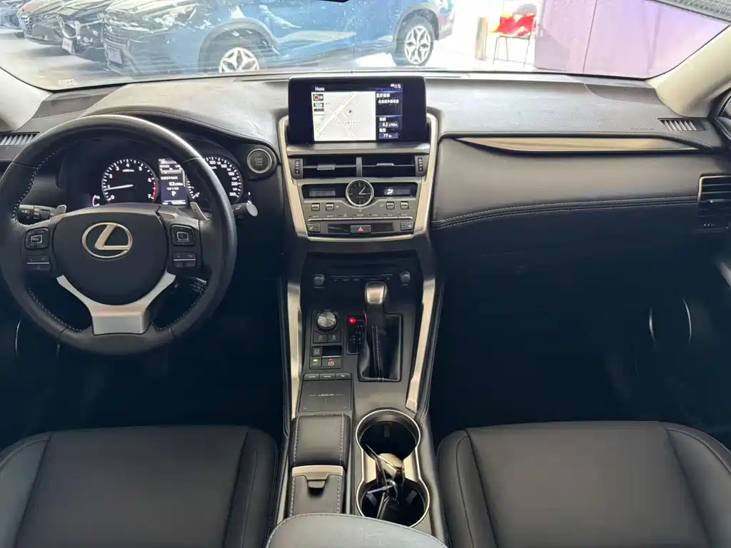 Lexus NX — миниатюра 10
