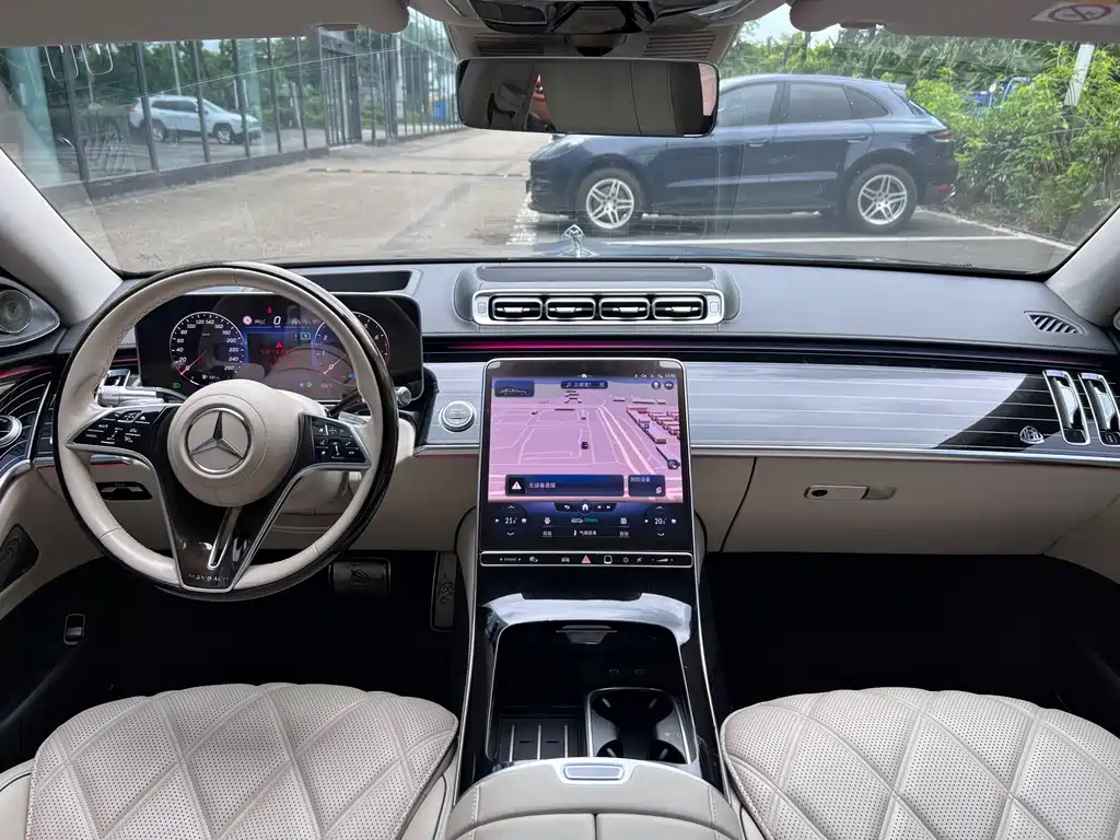 Mercedes-Benz S-Class — миниатюра 7