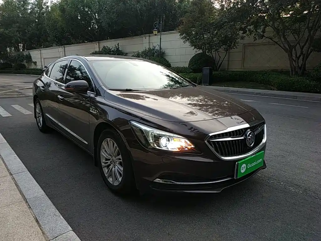 Buick LaCrosse — миниатюра 4