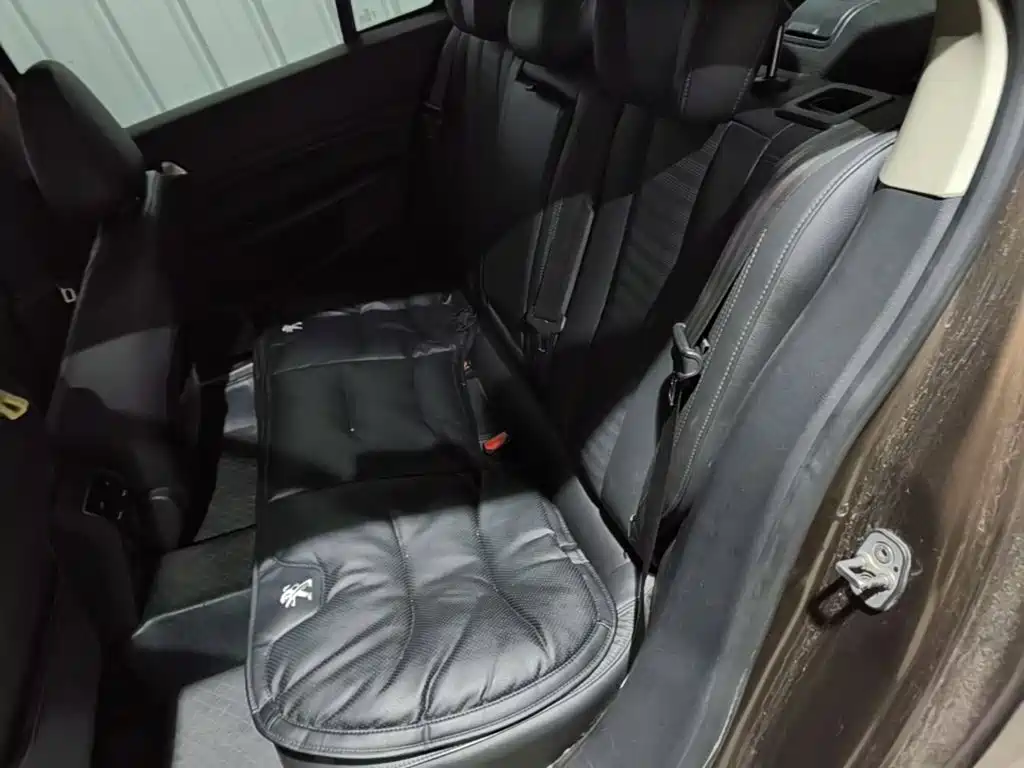 Peugeot 408 — миниатюра 19