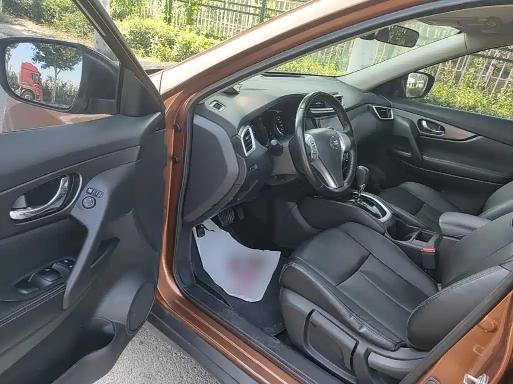 Nissan X-Trail — миниатюра 16