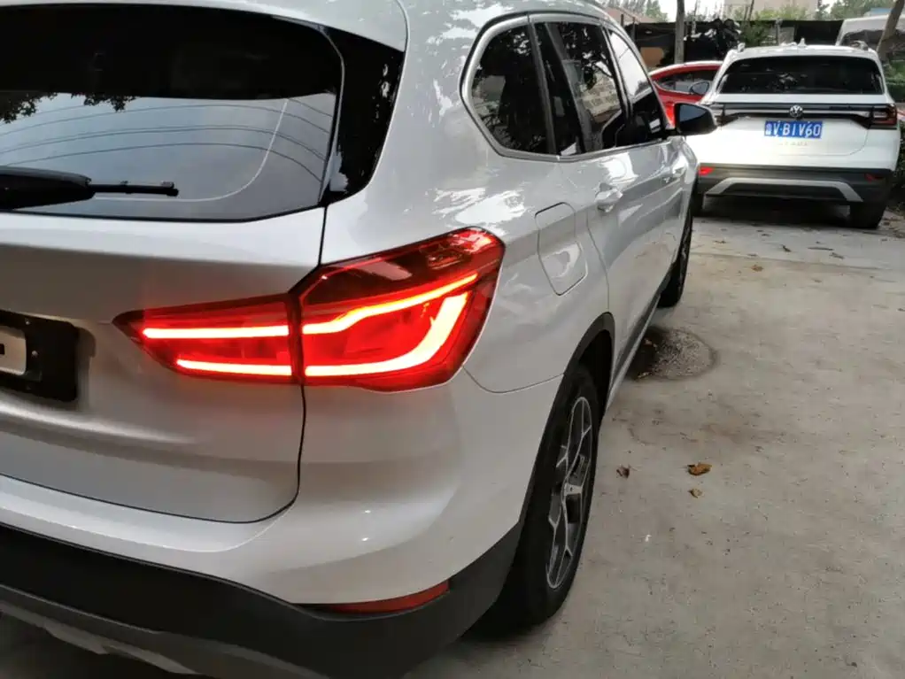 BMW X1 — миниатюра 8