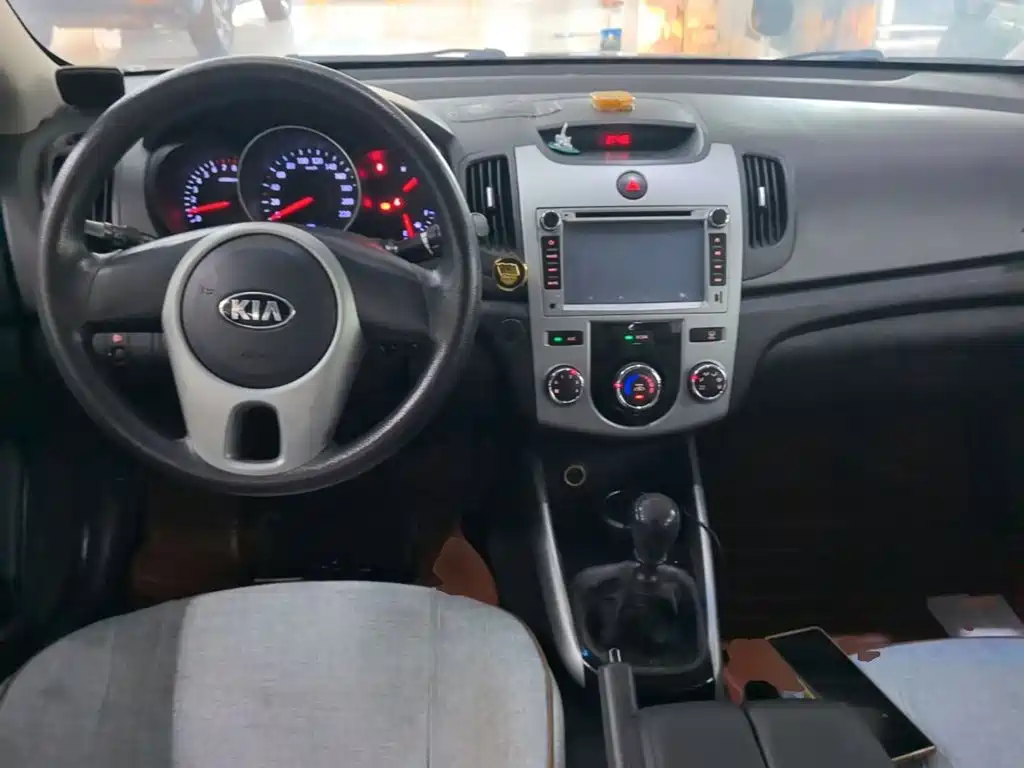 Kia Forte — миниатюра 10