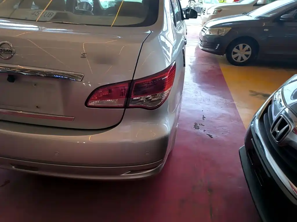 Nissan Sylphy — миниатюра 8