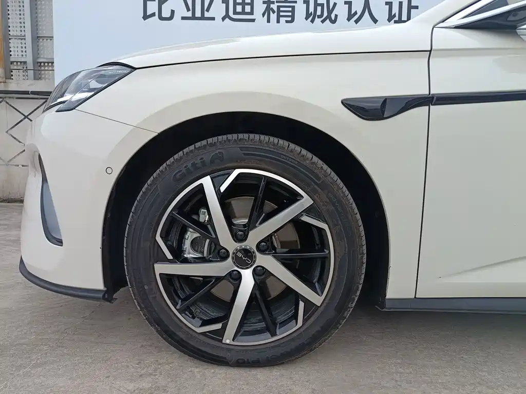 BYD Seal 07 DM-i — миниатюра 5