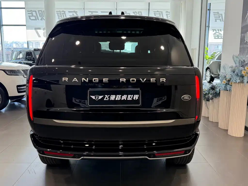 Land Rover Range Rover — миниатюра 19