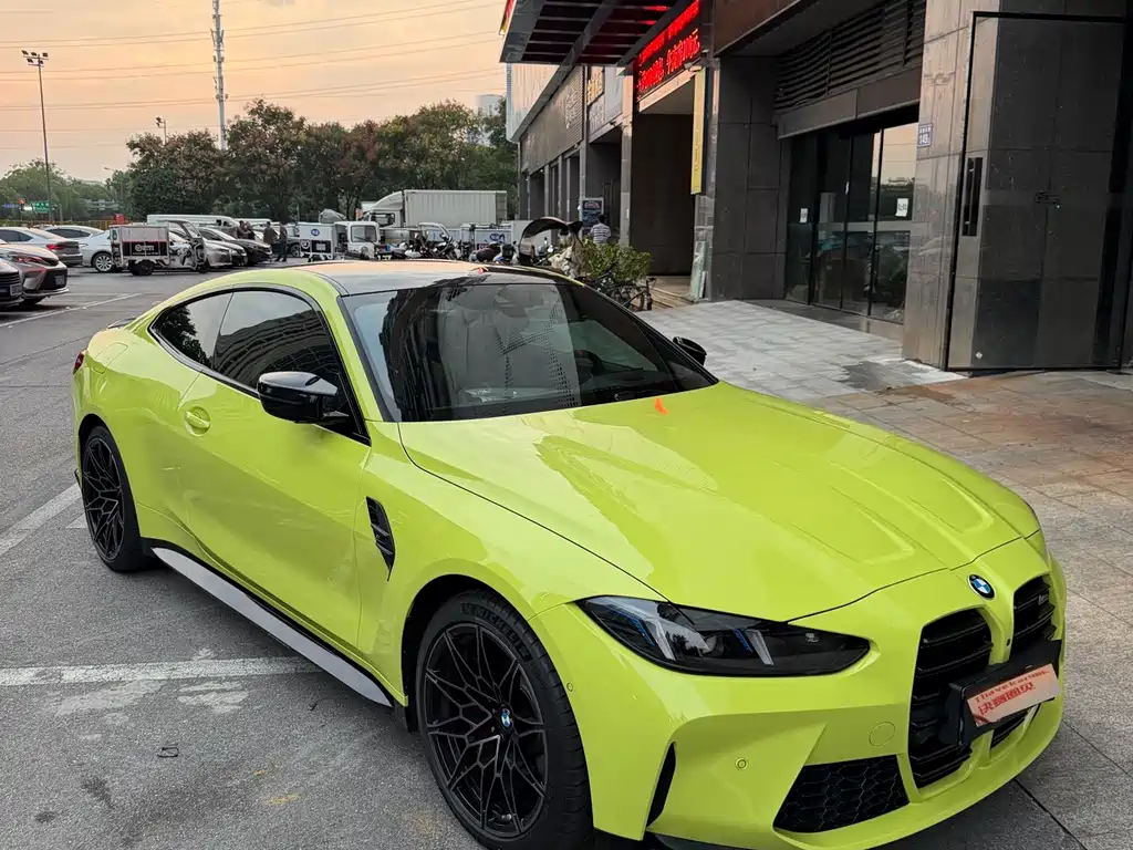 BMW M4 — миниатюра 4