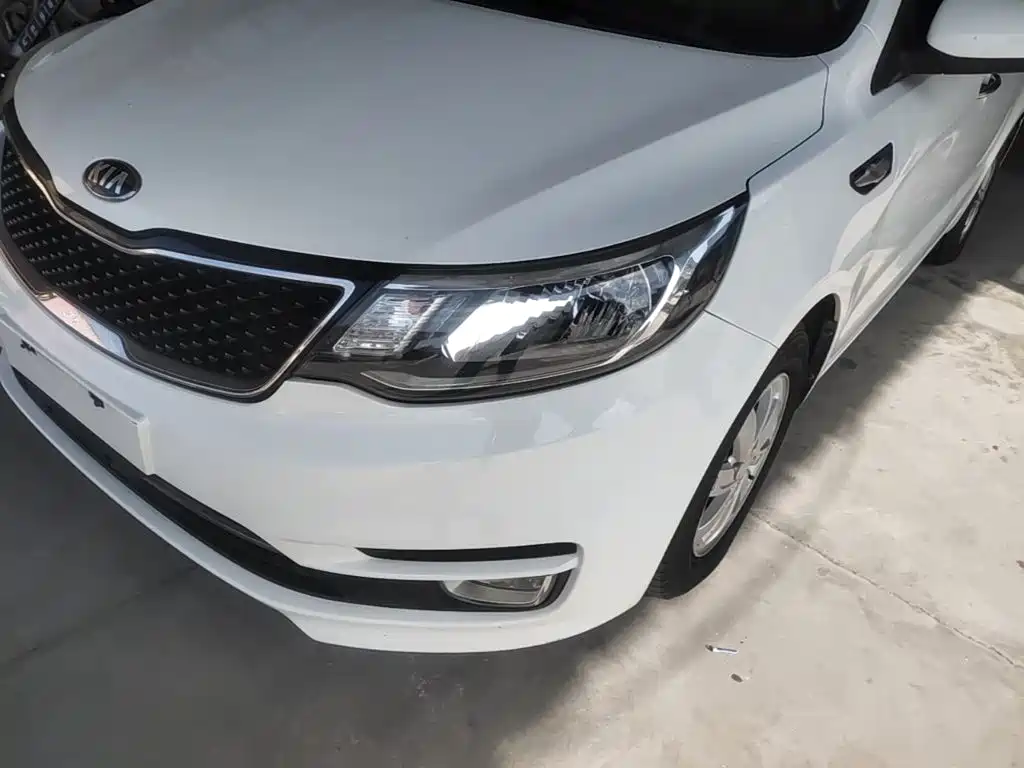 Kia K2 — миниатюра 24