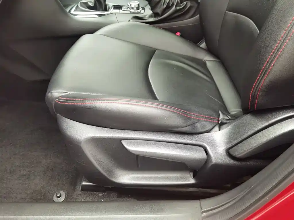 Mazda 3 Axela — миниатюра 20