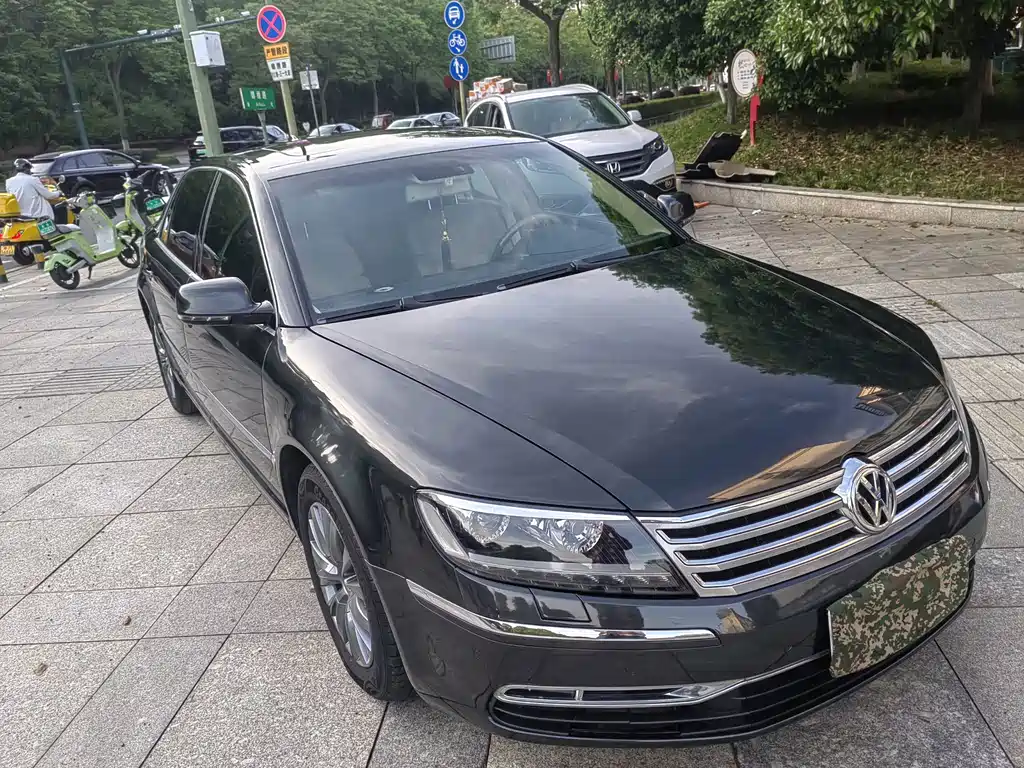 Volkswagen Phaeton — миниатюра 5