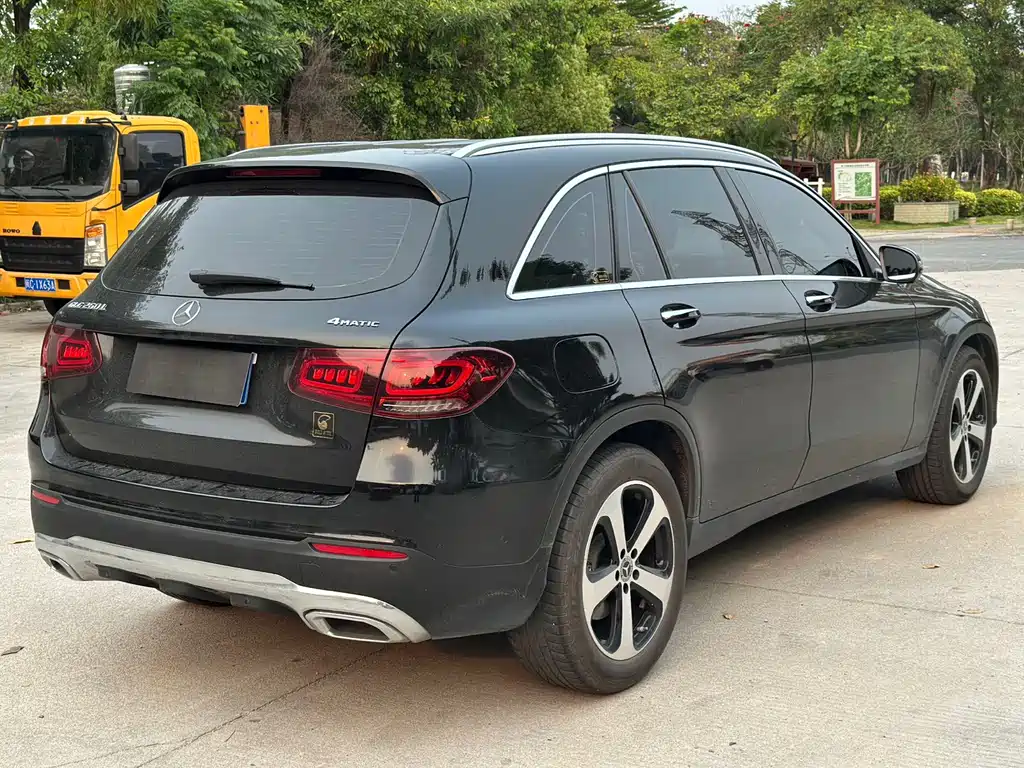 Mercedes-Benz GLC — миниатюра 7