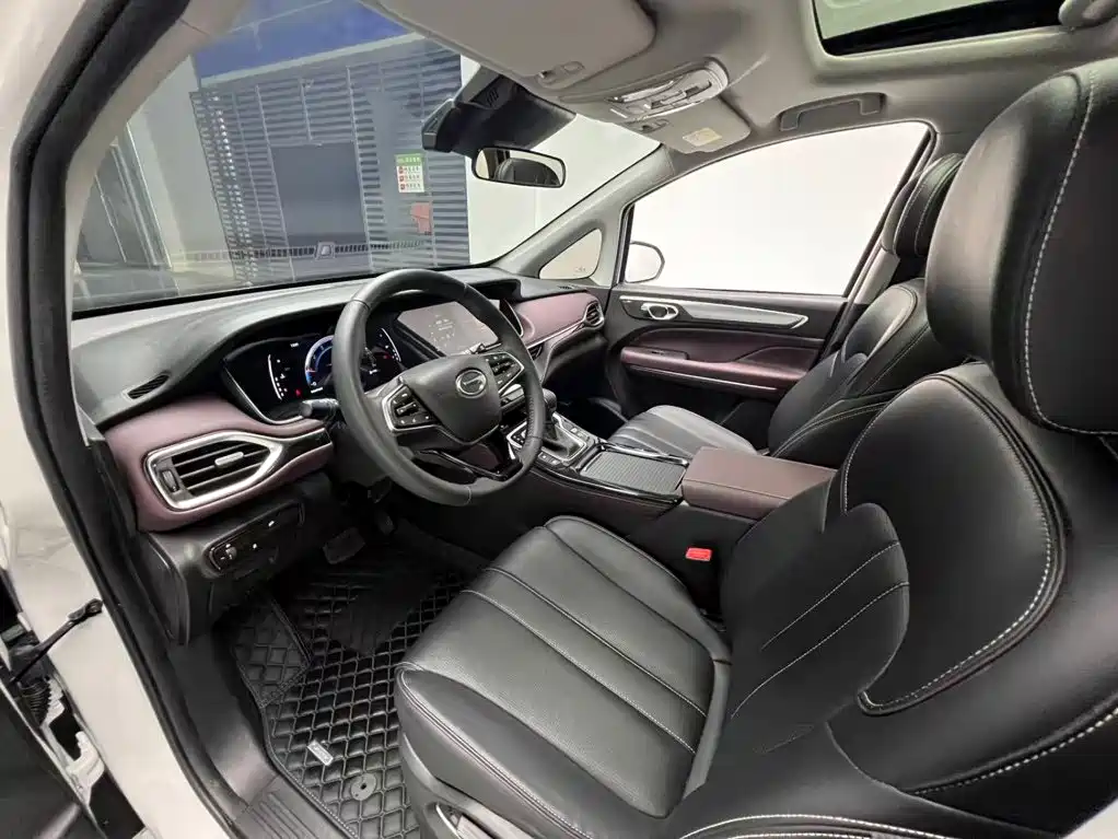 GAC Motor Trumpchi M6 — миниатюра 3