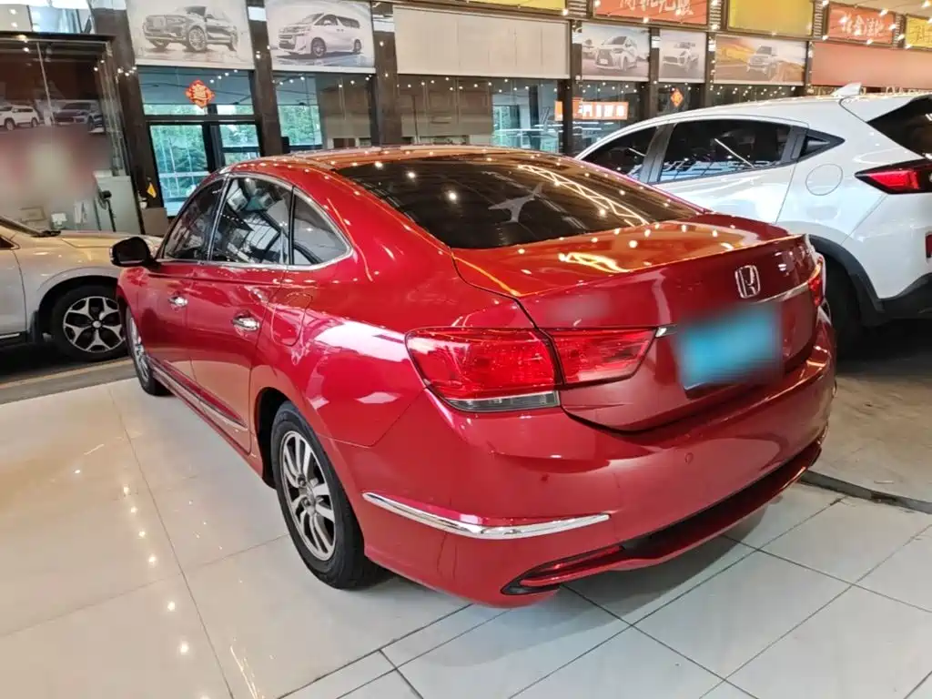 Honda Spirior — миниатюра 5