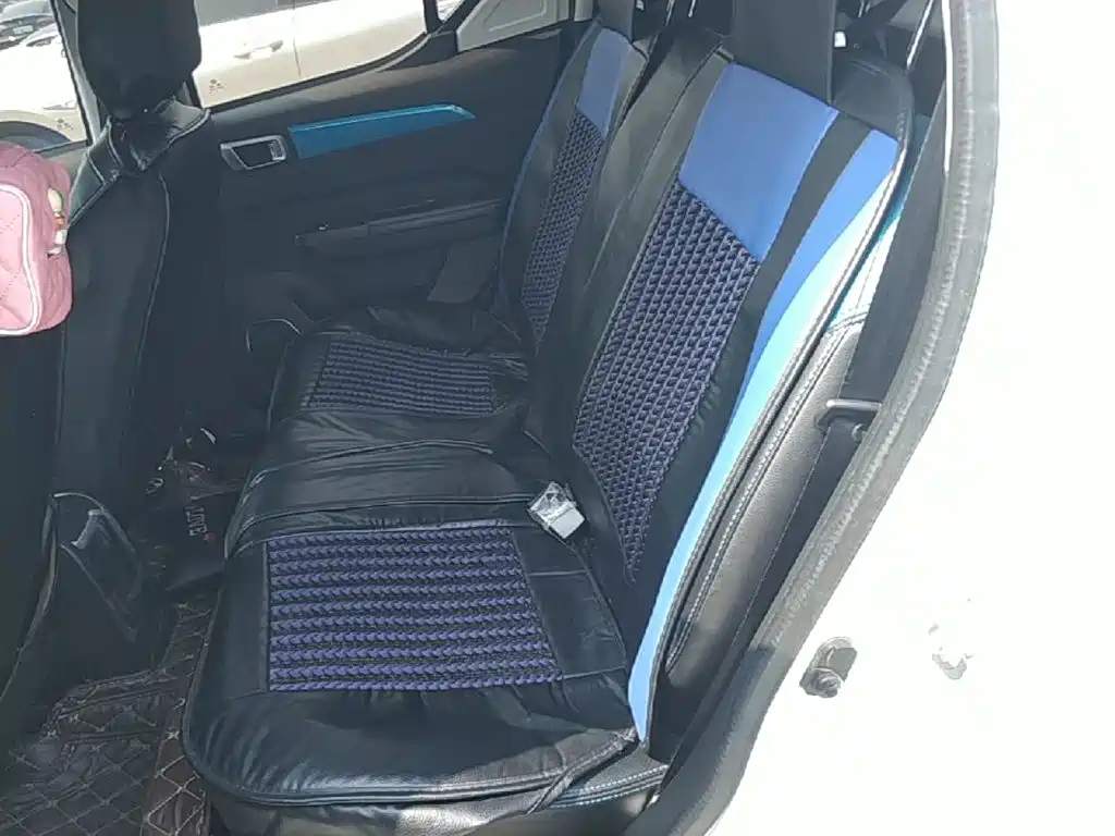 BAIC New Energy EC3 — миниатюра 17