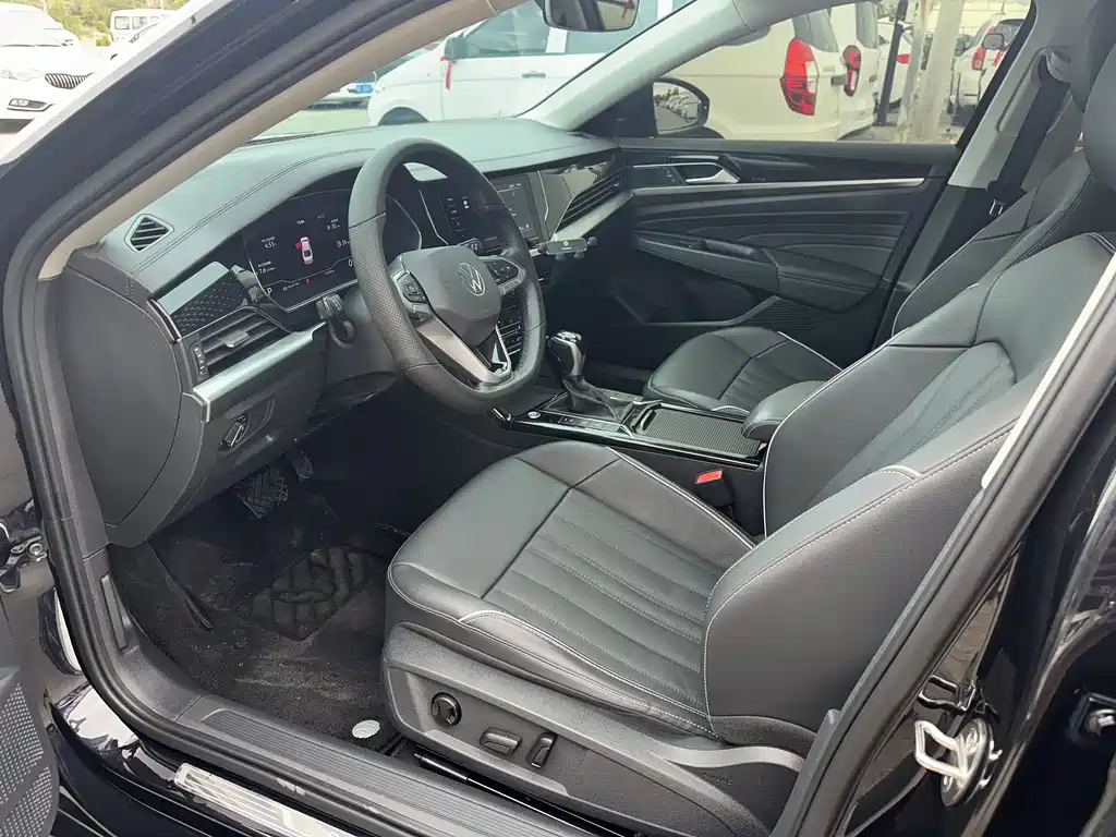 Volkswagen Passat 330TSI Elite Edition, фото 4