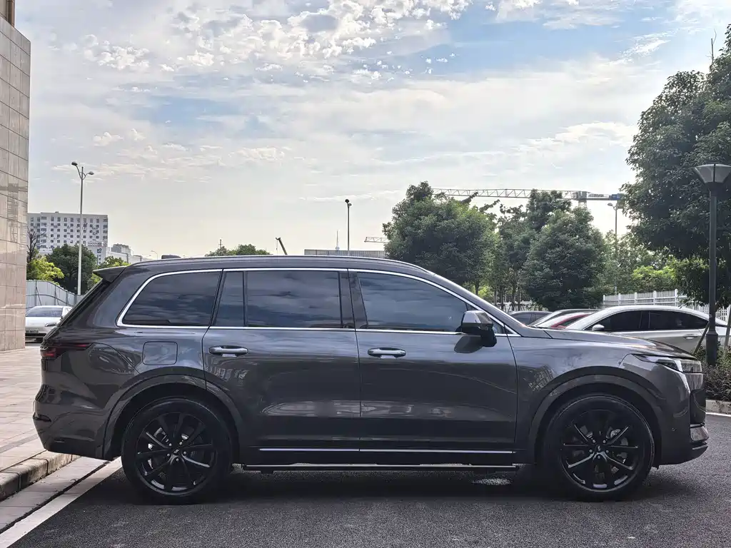 Li Auto Li ONE — миниатюра 9