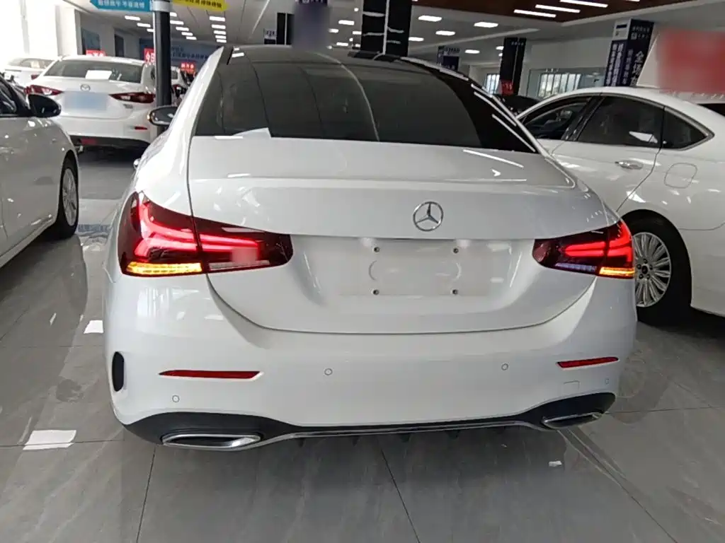 Mercedes-Benz A-Class — миниатюра 6