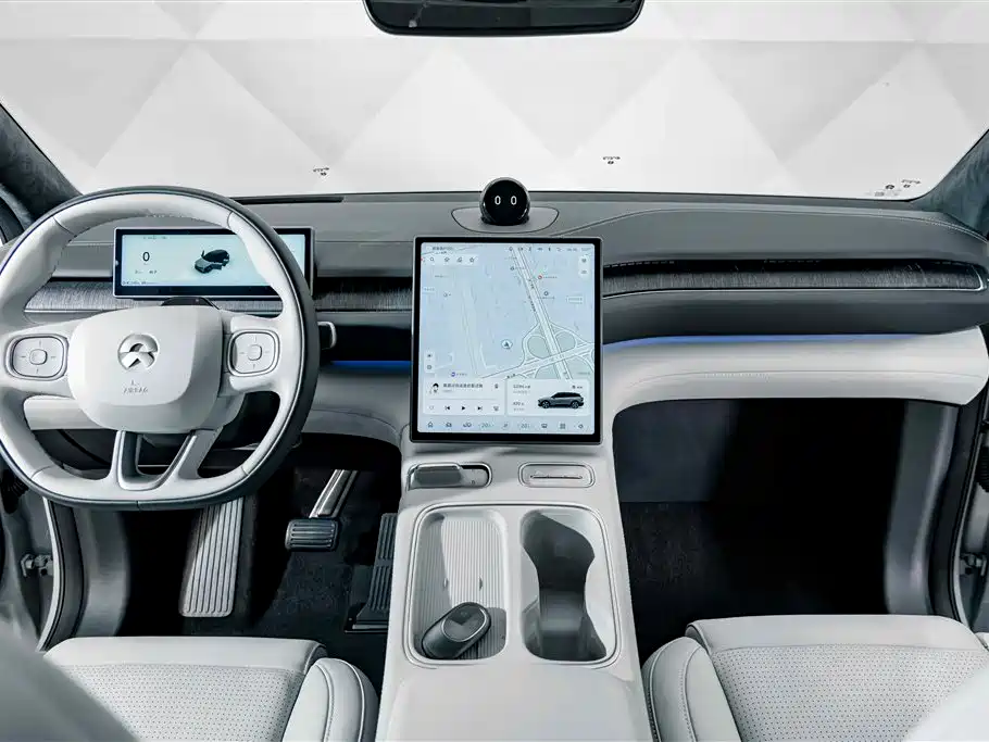 NIO ES6 — миниатюра 13