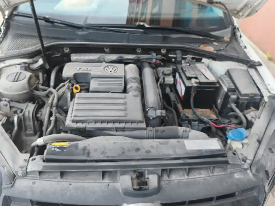 Volkswagen Golf — миниатюра 10