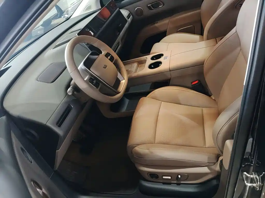 Li Auto Li i8 — миниатюра 15