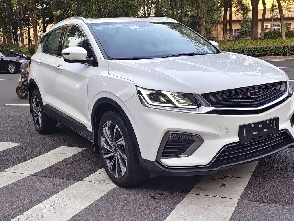 Geely Binyue — миниатюра 3