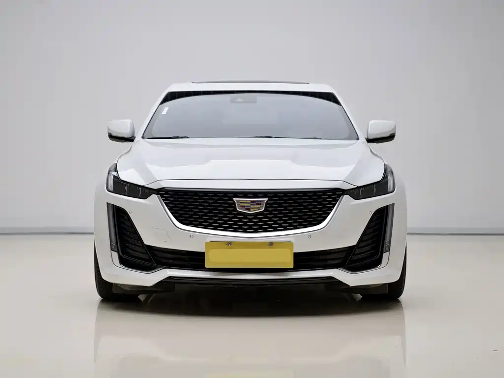 Cadillac CT5 — миниатюра 2