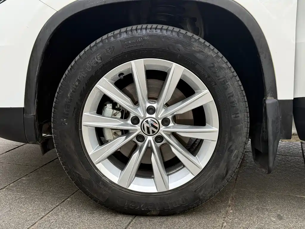 Volkswagen Tiguan — миниатюра 21