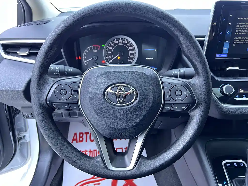 Toyota Corolla — миниатюра 11