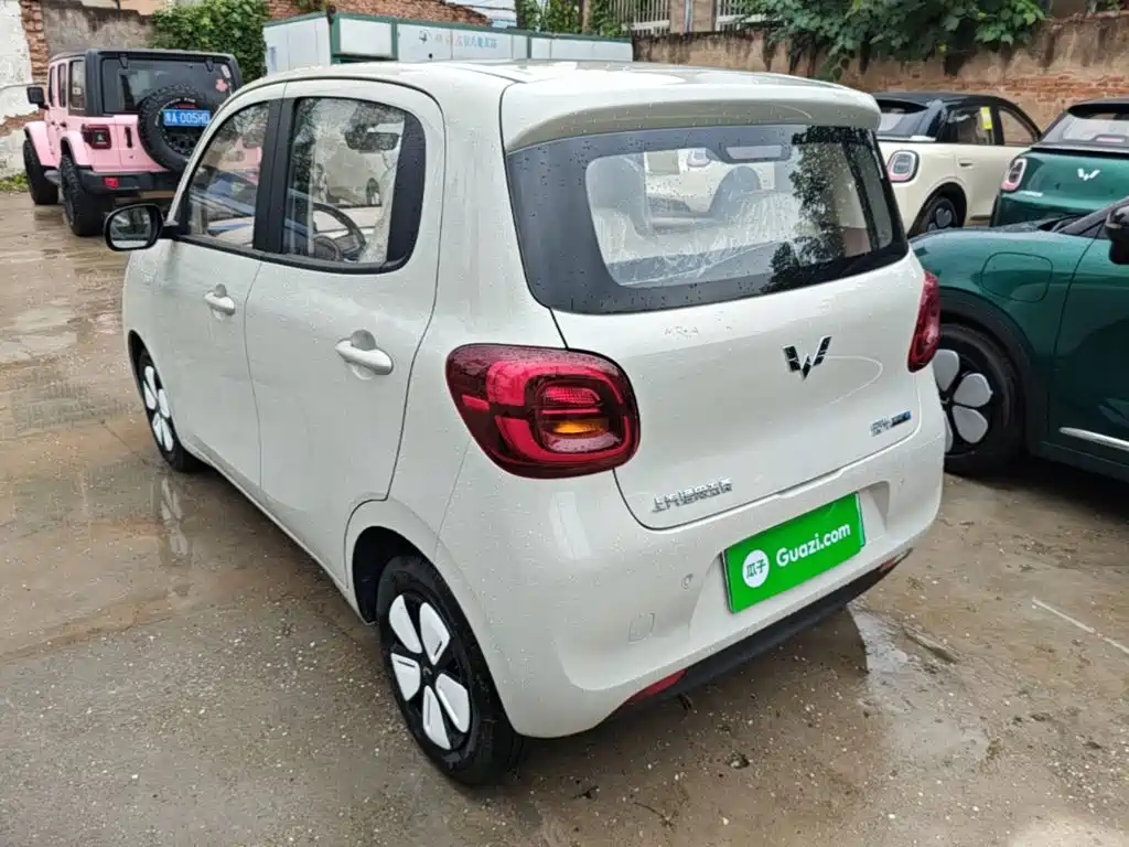 Wuling MINIEV — миниатюра 5