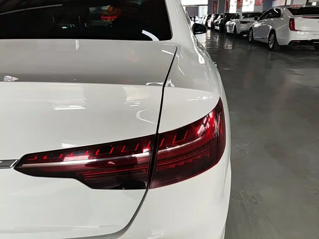 Audi A4L — миниатюра 8