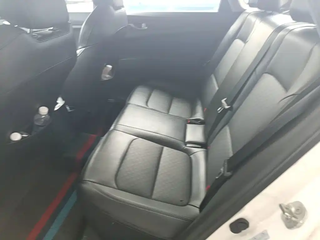 Changan Eado New Energy — миниатюра 17