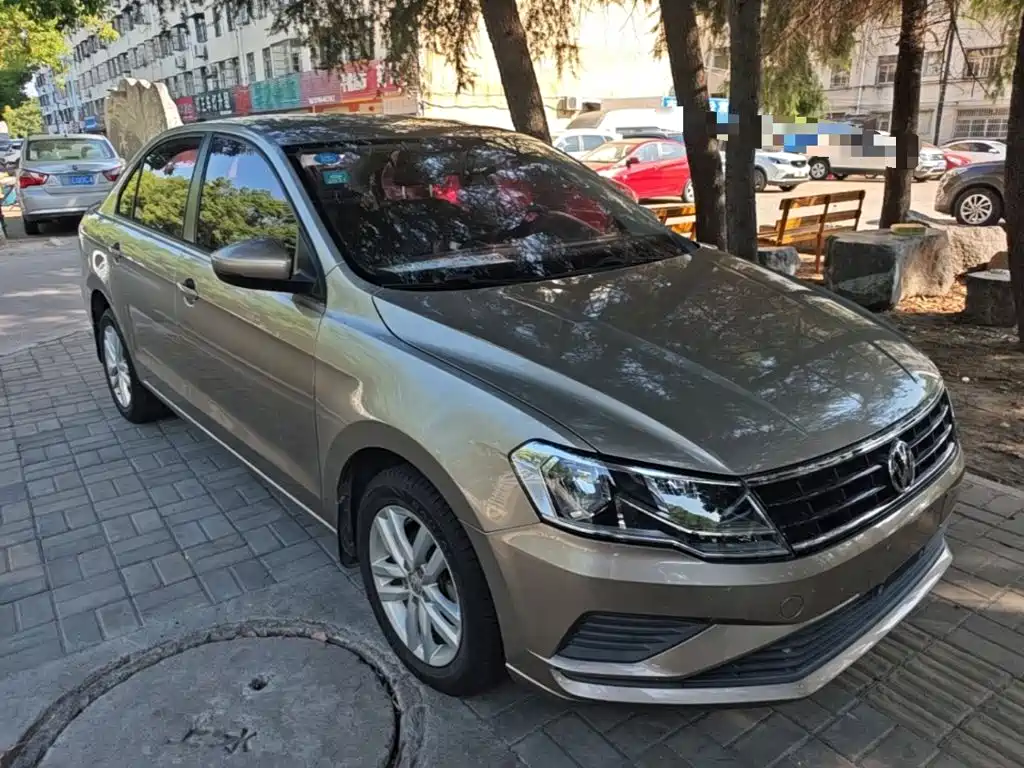 Volkswagen Jetta — миниатюра 4