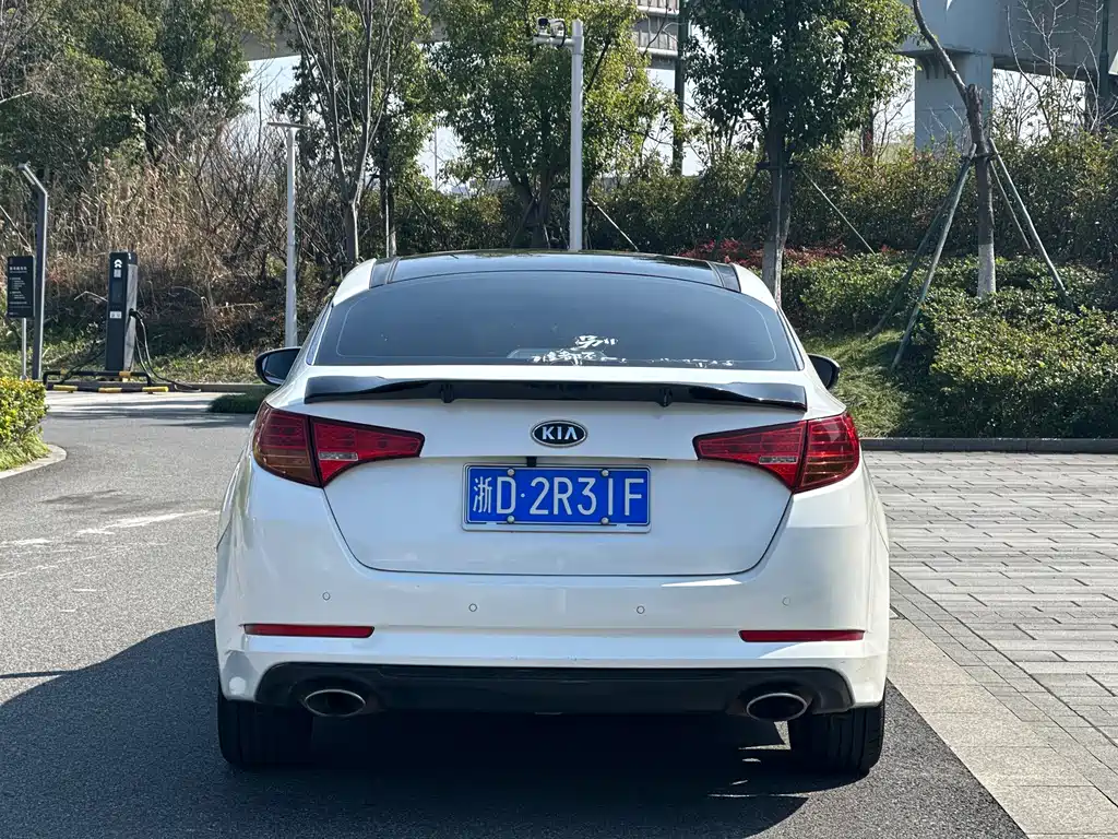 Kia K5 2.0L Auto DLX Special Edition, фото 5