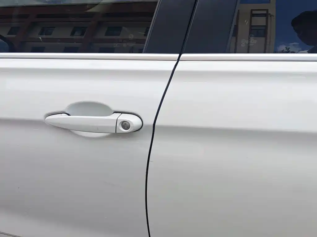 BMW 3 Series — миниатюра 13