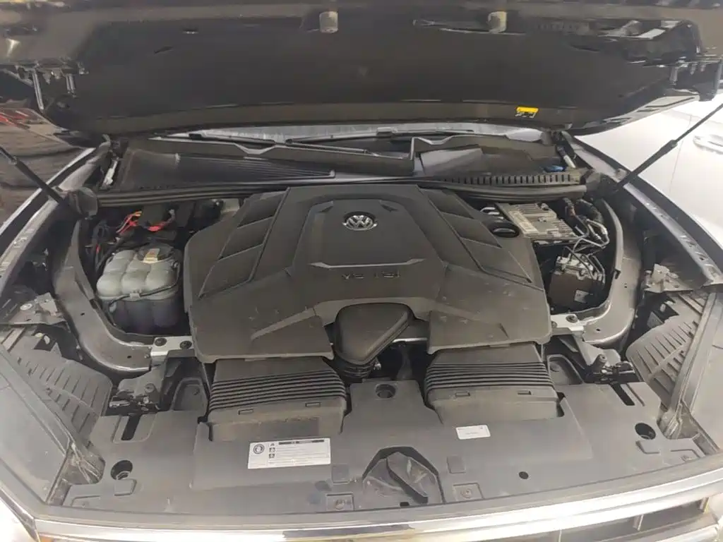 Volkswagen Touareg — миниатюра 20