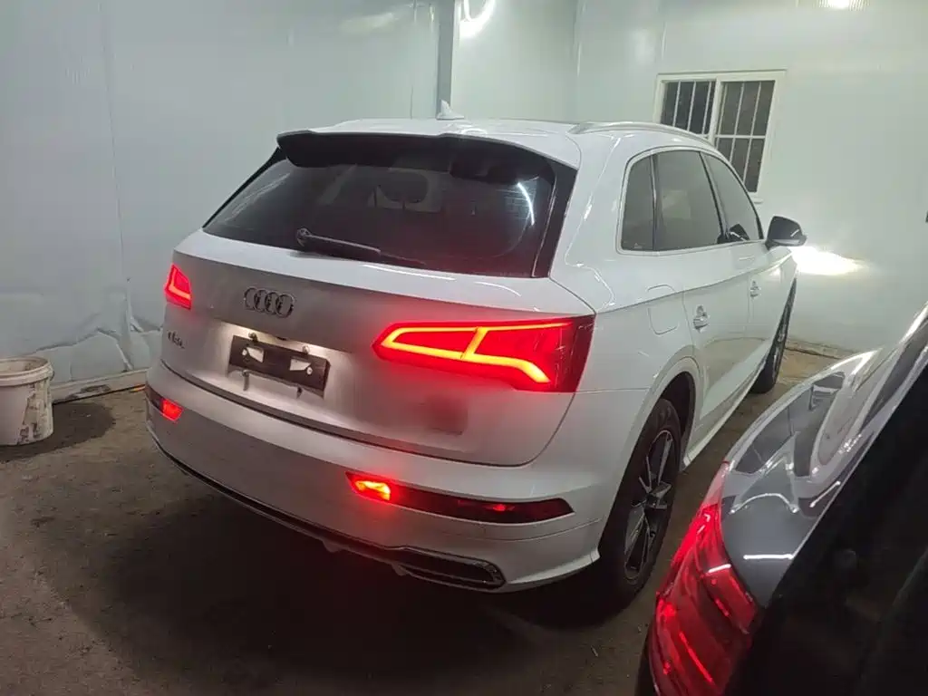 Audi Q5L — миниатюра 7