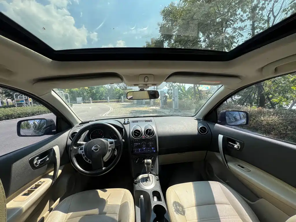 Nissan Qashqai — миниатюра 10
