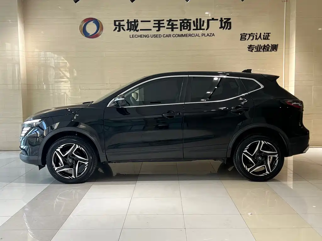 Nissan Qashqai — миниатюра 4